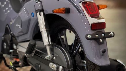 ‘Vua xe số’ 125cc mới của Thái chính thức ra mắt tại Việt Nam: Giá 29 triệu đồng, xé vé Honda Future