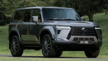 Điểm tin ô tô 24/8: Cập nhật giá xe Lexus tháng 8 này, Sedan hạng D MG 07 trình làng