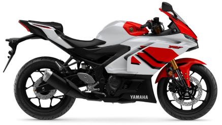 Yamaha YZF-R3 2026 tung bản kỷ niệm 70 năm cực chất: Phối màu xe đua huyền thoại, giới hạn 200 chếc