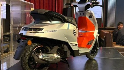 Quyết hạ gục Honda SH, ‘huyền thoại xe ga’ 125cc của Pháp ra mắt: Thiết kế sang hơn SH Mode, có ABS 2 kênh, giá mềm