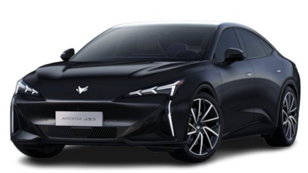 Sedan điện hạng D giá rẻ 472 triệu: Mạnh 309 mã lực, phạm vi 750 km, ‘đấu’ Toyota Camry và Kia K5