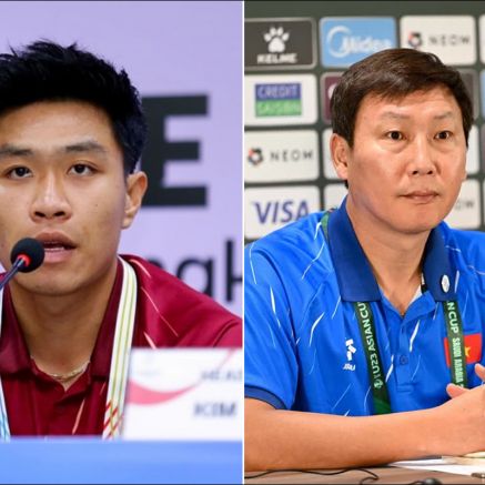 Trung vệ Lý Đức nhận thêm tin dữ sau tấm thẻ đỏ tai hại, HLV Kim Sang-sik gặp khó cùng ĐT Việt Nam