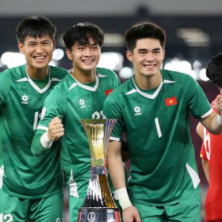 Cao Văn Bình: 'Chỉ có một trận Trần Trung Kiên chơi không tốt'