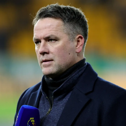 Michael Owen chỉ ra 2 CLB đủ sức ngăn Arsenal bảo vệ chức vô địch Ngoại hạng Anh