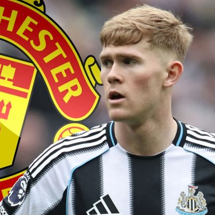 HLV Carrick 'gạch tên' Luke Shaw, Man United tăng tốc chiêu mộ sao mai Ngoại hạng Anh