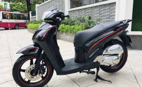 Tin xe hot 15/1: Chiếc Honda SH chỉ còn 30 triệu, Siêu phẩm côn tay của Yamaha đấu Honda Winner X