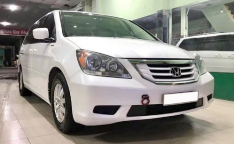 Chiếc Honda Odyssey rẻ hơn Mitsubishi Xpander 150 triệu, ngoại hình đẹp ngang Toyota Innova
