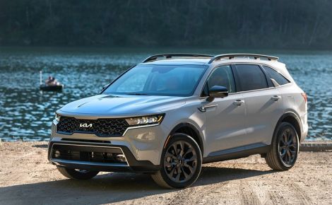 Tin xe hot 25/9: Giá lăn bánh Kia Sorento cực rẻ, dễ khiến Ford Everest và Toyota Fortuner ‘gục ngã’