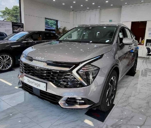 Kia Sportage 2022 is suddenly present at the dealer: The actual appearance is incredibly beautiful, the price is only 491 million VND