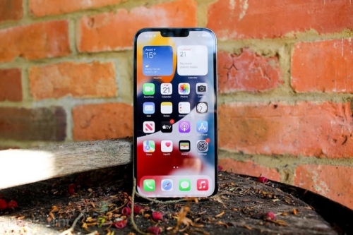 Apple restricts third-party apps from exploiting 120Hz screen on iPhone 13 Pro