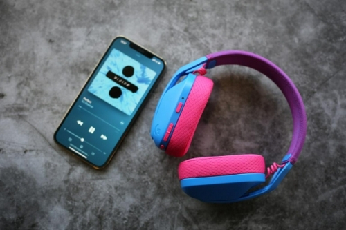 Tai nghe Gaming không dây siêu nhẹ phù hợp cho cả người dùng văn phòng
