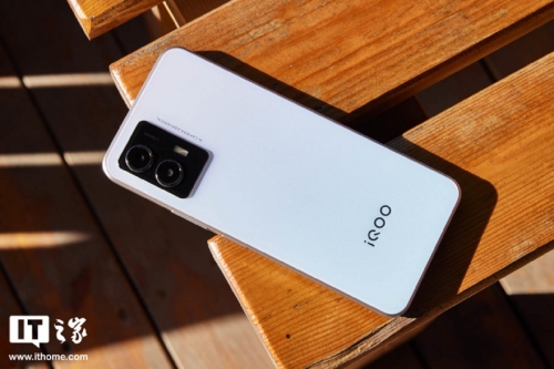 Unboxing iQOO U5 5G: Enchanting design, excellent hardware, cheaper than Nokia G50 5G