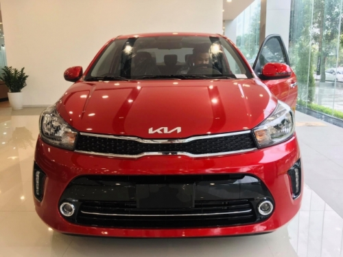 Hot car news 11/2: Kia adjusts the price of rival Hyundai Accent: Hundreds of millions cheaper than Toyota Vios