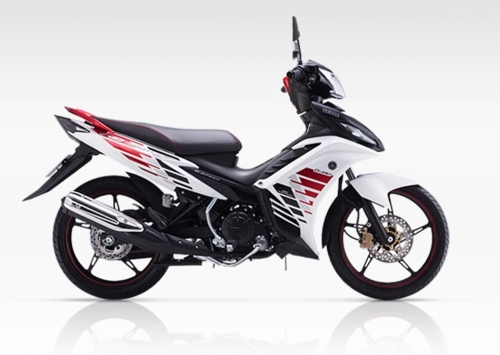 ‘Standing’ in front of the Yamaha Exciter for sale for 18 million, as cheap as the new Honda Wave Alpha 2022