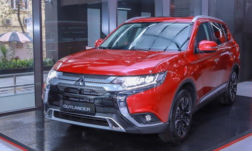 Mitsubishi Outlander rolling price in February 2022: Unbelievably cheap, knocking out Mazda CX-5 and Hyundai Tucson