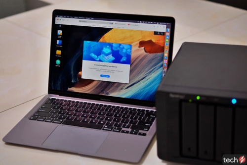 Instructions to install DSM operating system for the simplest Synology DS1621+ NAS