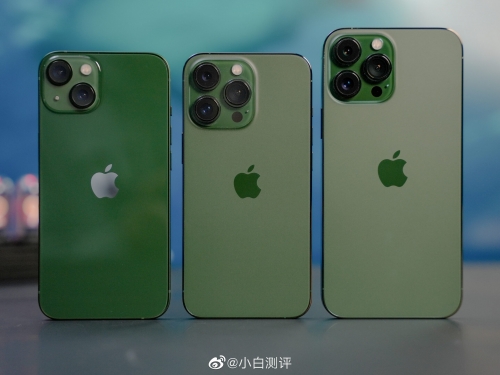Bộ đôi iPhone SE 2022 và iPhone 13 xanh lá chốt ngày về đại lý với giá ‘mềm nhũn’ đe dọa Galaxy S22