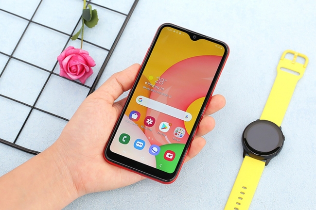 Điện thoại Samsung giá dưới 3 triệu đồng đáng mua nhất hiện nay
