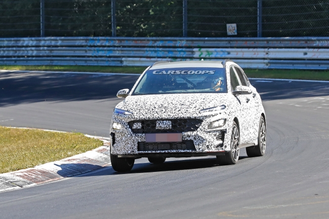 Hyundai Kona bản hiệu suất cao sắp trình làng, hứa hẹn cho Kia Seltos 'ngửi khói' với tốc độ khủng