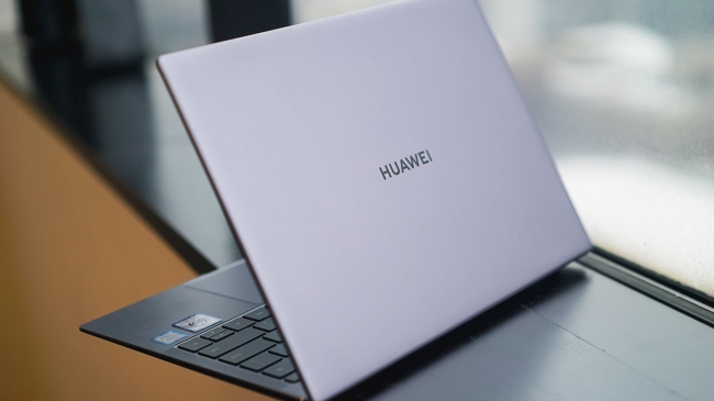 Rò rỉ thông số kỹ thuật laptop đầu tiên của Huawei
