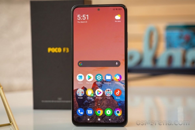 Đánh giá Poco F3: 'Sát thủ' smartphone tầm cao ở mức giá trầm trung