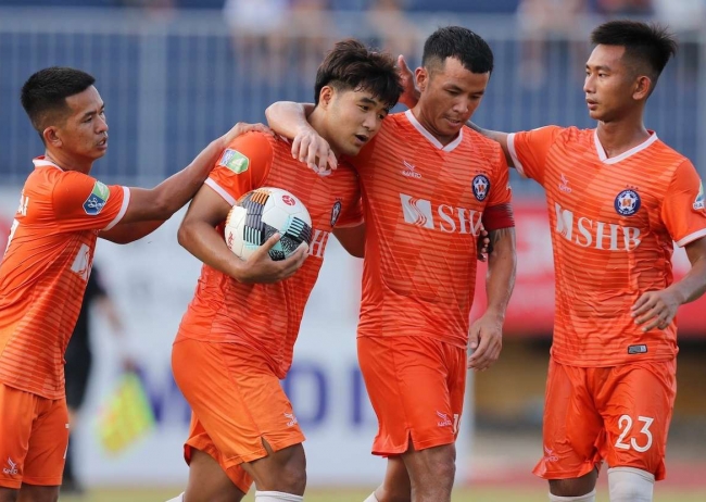 Kết quả Cúp Quốc gia 2021: Hà Đức Chinh chật vật giành vé đi tiếp trước đội 'nhược tiểu'