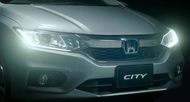 Tin xe hot 1/8: Honda City mới ra mắt với giá 369 triệu, nghiền nát Toyota Vios và Hyundai Accent