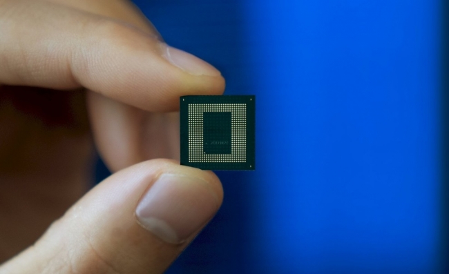 Chip Snapdragon 898 mới sẽ  nhanh hơn đến 20% nhưng vẫn bị nóng