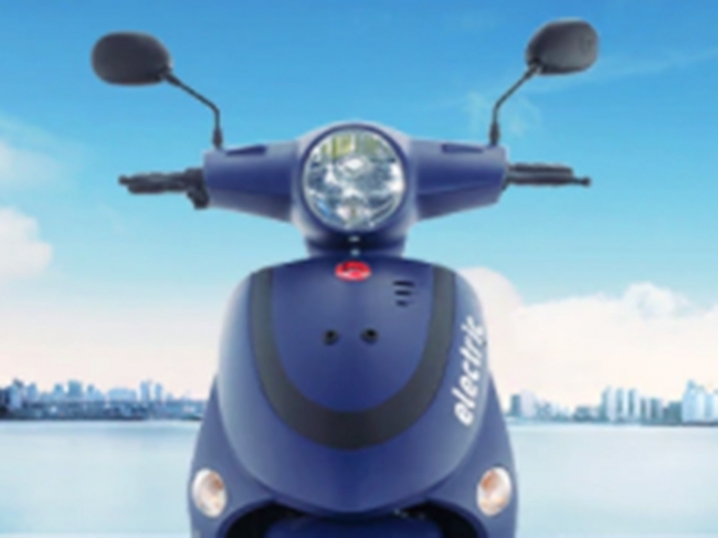 Mẫu xe máy giá 19 triệu 'so kè' Honda Vision 2021: Rẻ ngang Honda Wave Alpha, ngoại hình siêu bá đạo