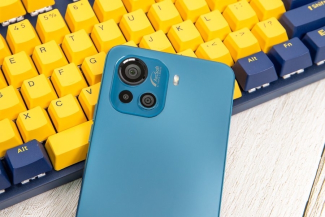Đánh giá camera Coolpad Cool 20 Pro: Kẻ mới nổi khiến 'vua 5G giá rẻ' Redmi Note 11 thực sự lo lắng