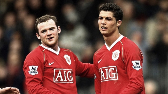 Ronaldo muốn trọng tài phạt Rooney thẻ đỏ 'khét tiếng', hành động sau đó mới thật đáng ngưỡng mộ