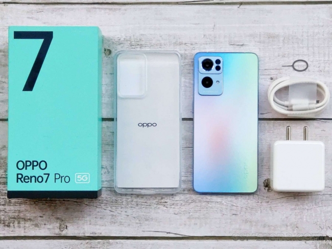 OPPO Reno8 sẽ dùng chip Snapdragon 7 Gen 1 đầu tiên trên thế giới