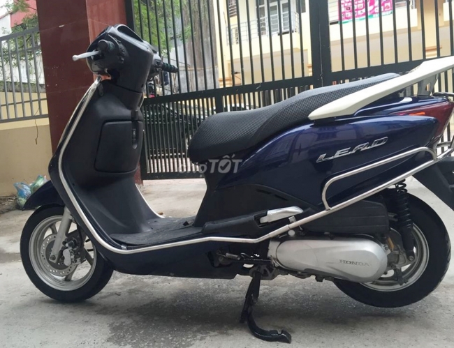 'Lác mắt' trước chiếc Honda Lead rao bán giá 9 triệu, rẻ hơn Honda Vision 2021 mới vài chục triệu