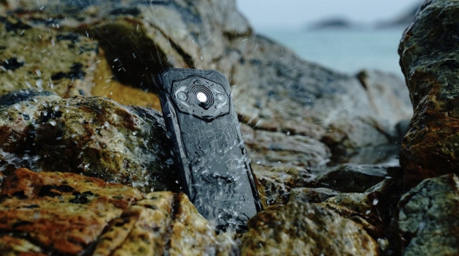 Doogee S98 Pro: Chiếc điện thoại 'quái dị' sở hữu camera chụp ảnh nhiệt và nhìn trong bóng đêm!