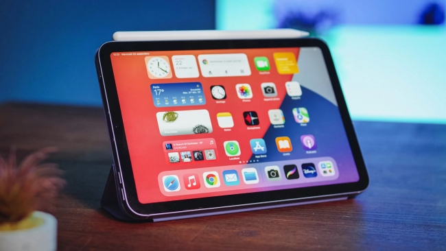 iPad của Apple củng cố thị phần trong thị trường máy tính bảng đang bão hòa