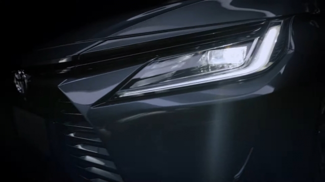 Toyota Vios 2023 bất ngờ lộ diện thực tế, ra mắt vào tháng 8 tới