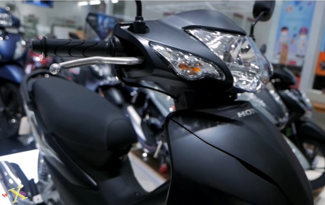 Cận cảnh diện mạo thực tế của Honda Wave Alpha 2023 bản màu đen nhám