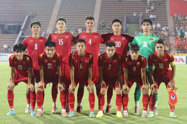 Bảng xếp hạng Vòng loại U20 châu Á 2023 mới nhất: Kịch bản khó tin, U20 Việt Nam 'lo sốt vó'