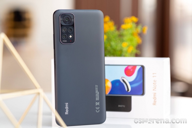 Redmi Note 11 giá bằng 1/5 iPhone 13, sở hữu cụm 3 camera chụp ảnh sắc nét