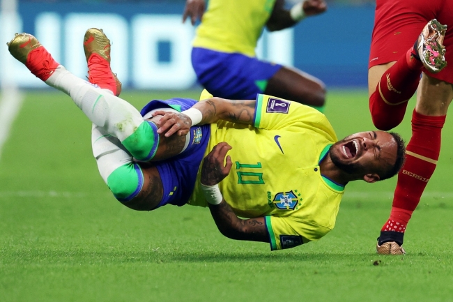 Chấn thương của Neymar có biến, Brazil chịu tổn thất lớn ở World Cup 2022