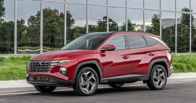 Bảng giá xe Hyundai Tucson lăn bánh tháng 12/2022: Honda CR-V và Mazda CX-5 dè chừng
