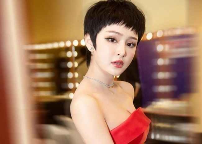 Hiền Hồ thông báo ‘tin vui’ sau ồn ào đời tư