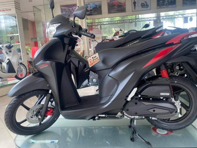 Tin xe hot 30/1: Giá Honda Vision đột ngột biến động mạnh, khách Việt vội vã xuống tiền tậu xe