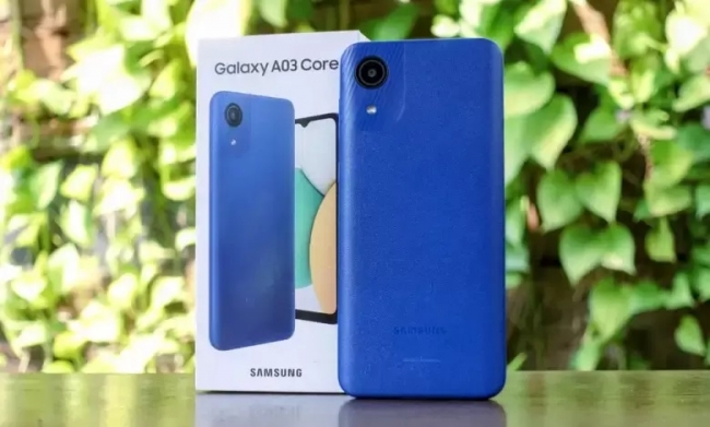 Giá Galaxy A03 Core tháng 2/2023: Chưa đến 2 triệu đã có smartphone màn lớn, pin 5000 mAh