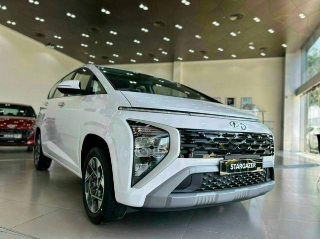 ‘Kẻ hủy diệt’ Mitsubishi Xpander mạnh tay giảm giá tới 70 triệu đồng, khách Việt rần rần xuống tiền 