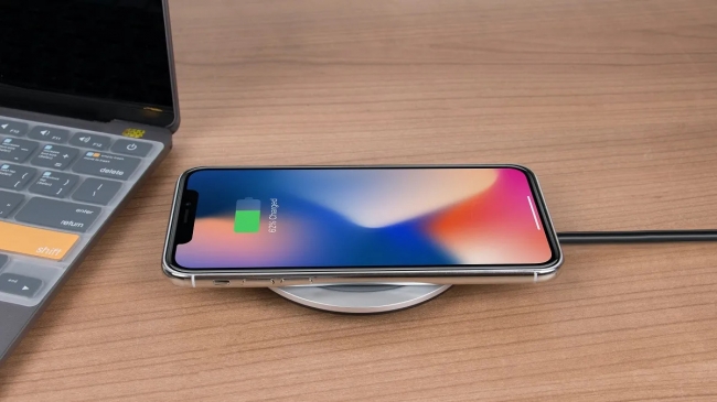 iPhone của bạn sạc lâu hơn bình thường? Đây là cách khắc phục