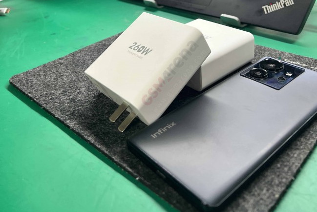 Infinix phát hành điện thoại có sạc 260W, cạnh tranh với Realme GT Neo 5 và GT3