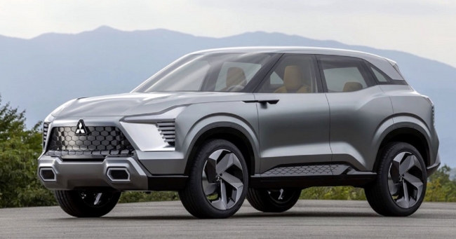 Mitsubishi XFC rục rịch mở bán thương mại, sẵn sàng 'ngáng đường' Kia Seltos