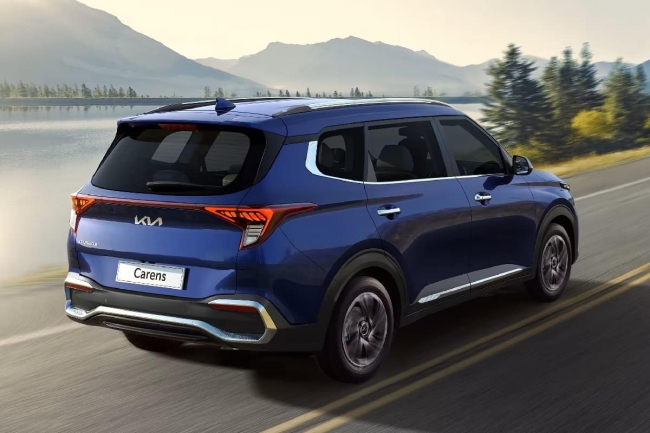 Kia bất ngờ ra mắt ‘kẻ hủy diệt’ Mitsubishi Xpander: Giá chỉ từ 300 triệu đồng, nhiều trang bị khủng