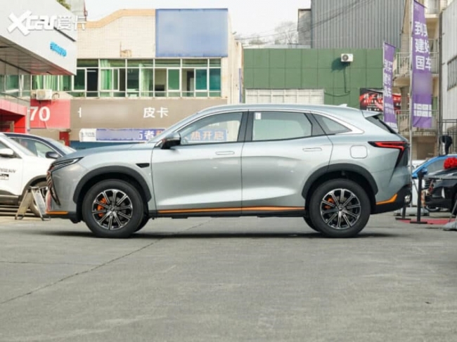 Lộ diện mẫu xe Trung Quốc giá chỉ 340 triệu đồng, 'đe nẹt' Hyundai Grand i10 trong phân khúc giá rẻ